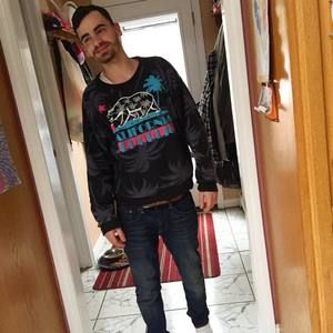 Meet your Posher, Chris